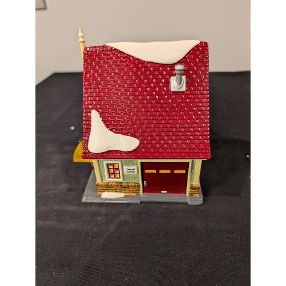 Dept 56 Original Snow Village”Friendly Used Car Sales” W/ Light & Box Retired - Picture 8 of 11